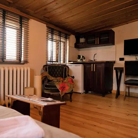Zeytin Ağacı 3*